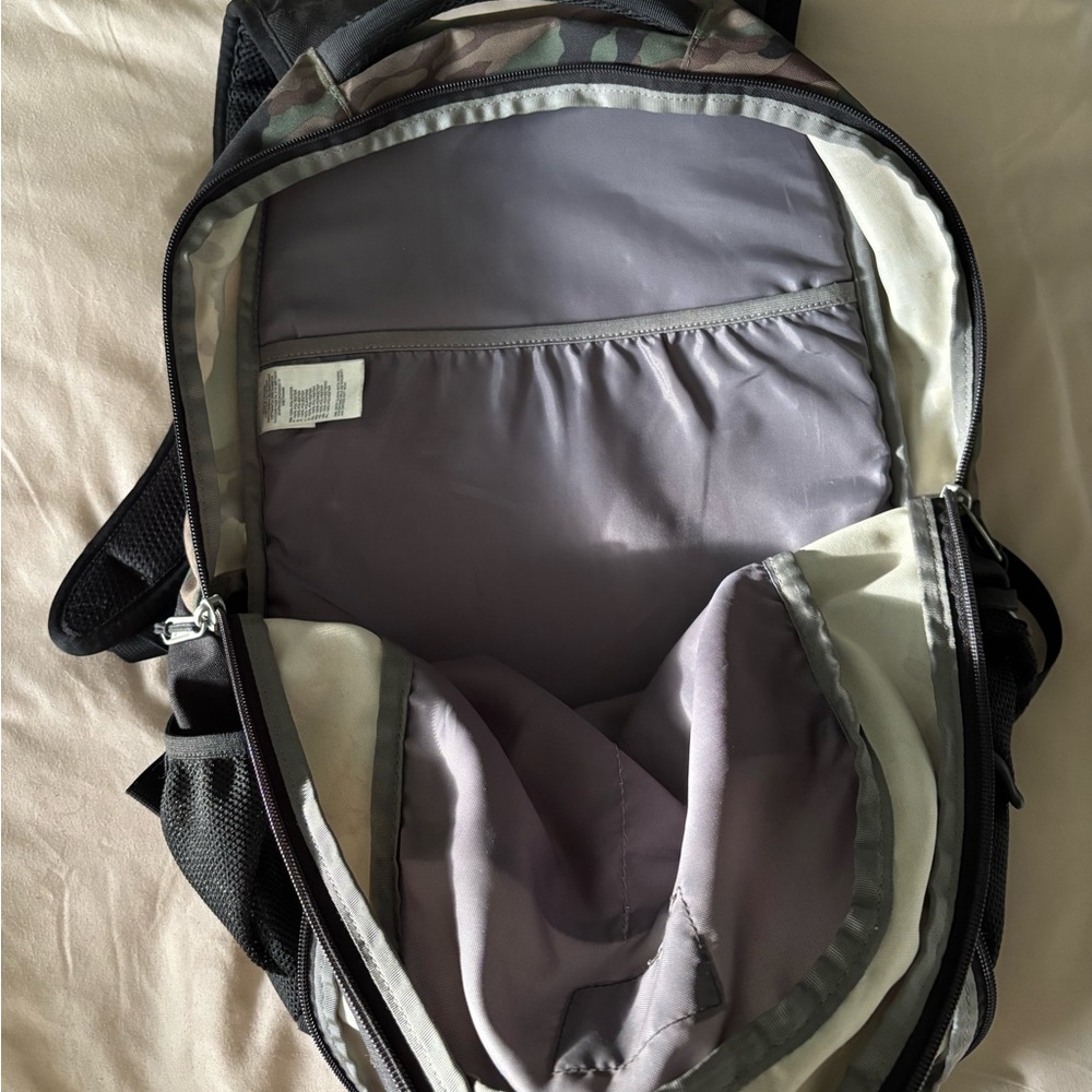 The North Face Camo Backpack - Picture 2 of 4